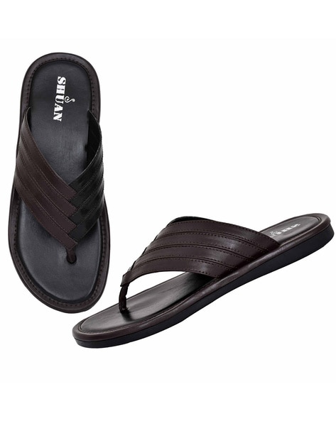 Lightweight discount flip flops