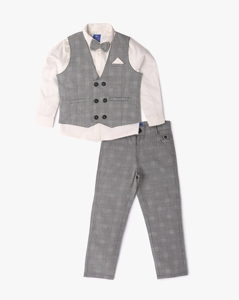 Buy Fourfolds 3 Piece Suit Set Full Sleeves Solid Shirt With Waistcoat  Trouser & Bow Tie Set Black for Boys (3-4Years) Online in India, Shop at  FirstCry.com - 8097560