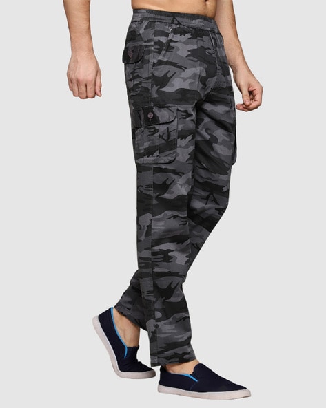 UO Y2K Camo Cargo Pant  Urban Outfitters