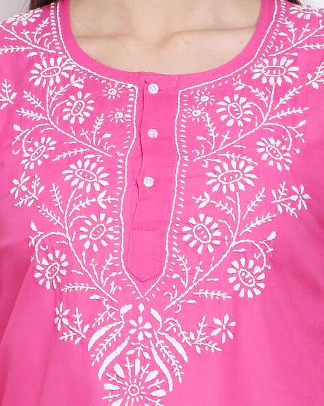 Chikan hotsell embroidery kurtis