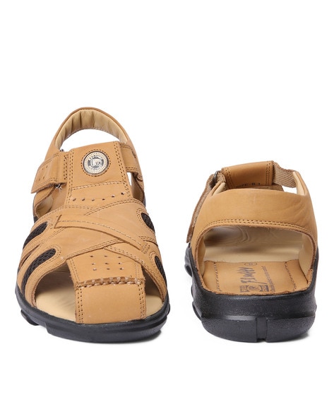 Red chief sandals deals price