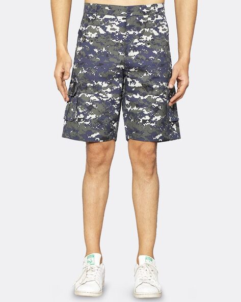 Nike camo cheap cargo shorts