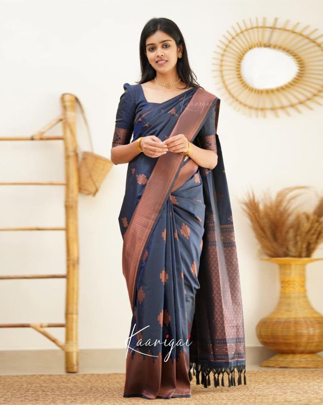 Designer Heavy Embroidery Saree Stores UK | www.ekosplay.com