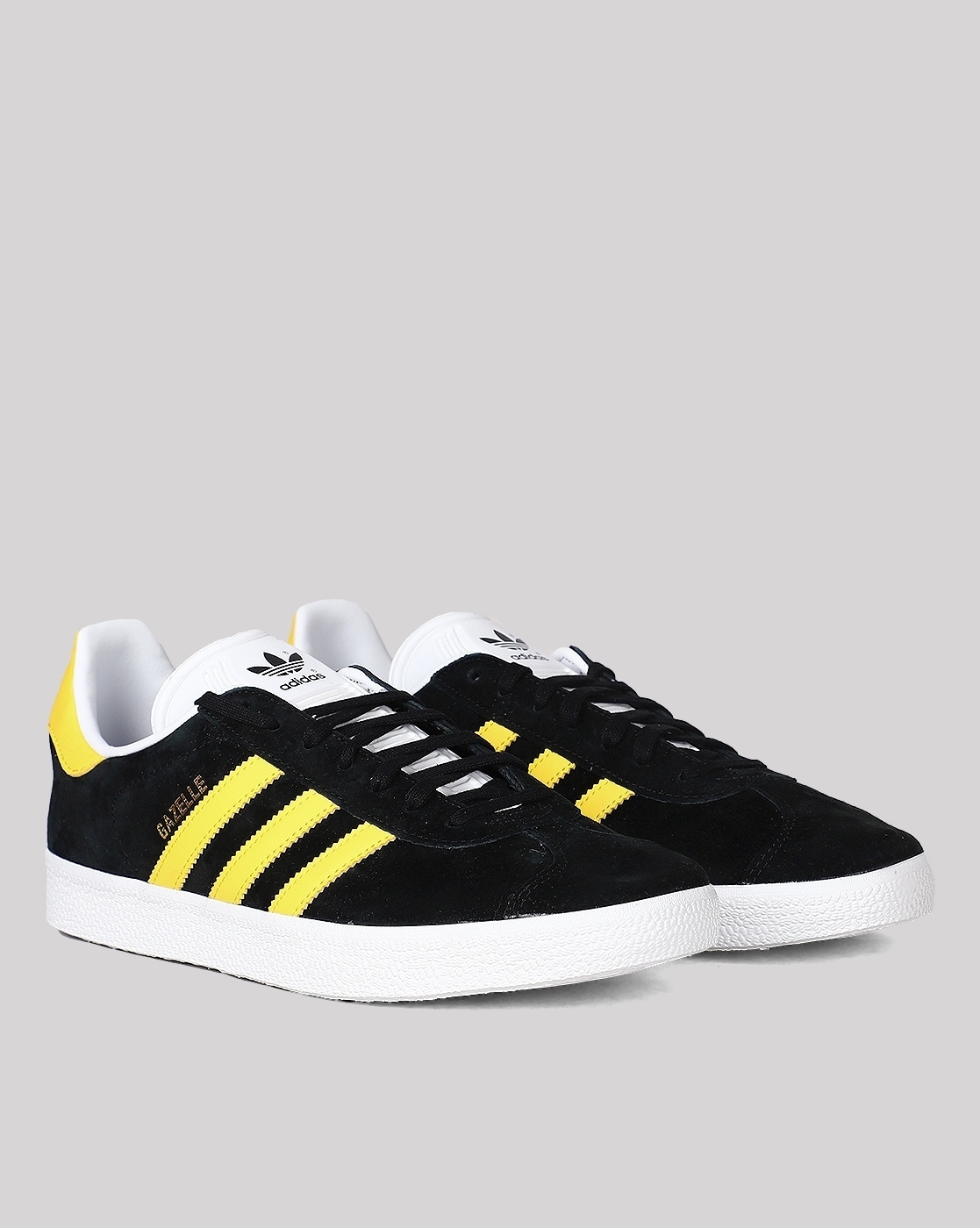 Mens all black adidas 2025 gazelle