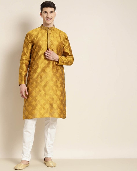 Sojanya Self-Design Kurta Pyjamas Set