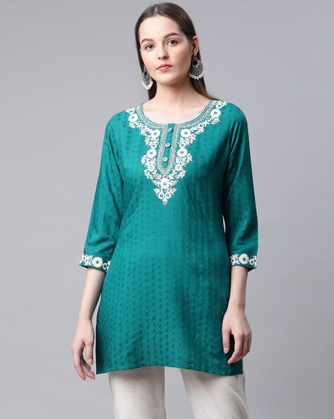 Ethnic wear deals kurtis online