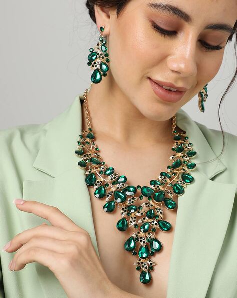 SURYAGEMS Indian Traditional Multi Strand Beaded Statement Necklace Green  Crystal Indian Handmade Ethnic Modern Fusion Statement Fashion Jewellery  for Girls and WomensMX 154-GREEN_ : Amazon.in: Fashion