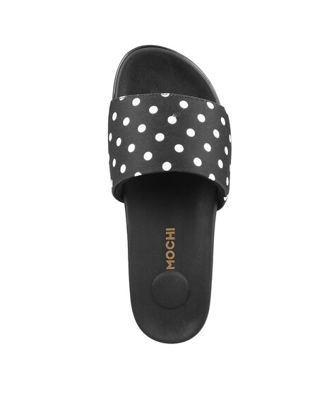 Buy Black Flip Flop & Slippers for Women by Mochi Online