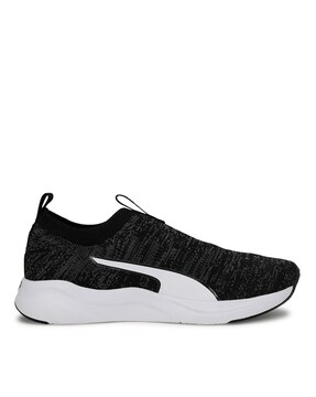 New black sales puma shoes