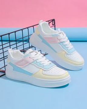 Branded sneakers store for girls