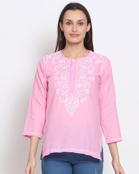 Iktara - Buy Pink Kurtis, White Jeggings with Silver Earrings Scrapbook  Look by Ankini