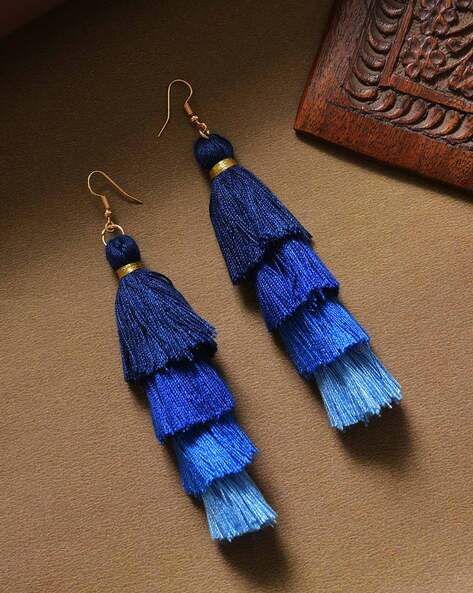 TASSEL WITH HAMMERED METAL HOOK DROP EARRINGS – Riah Fashion