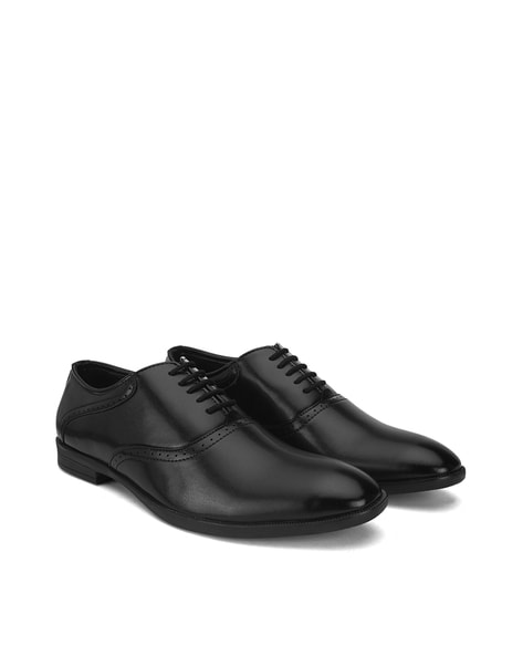 Buy Black Formal Shoes for Men by Zoom Shoes Online | Ajio.com