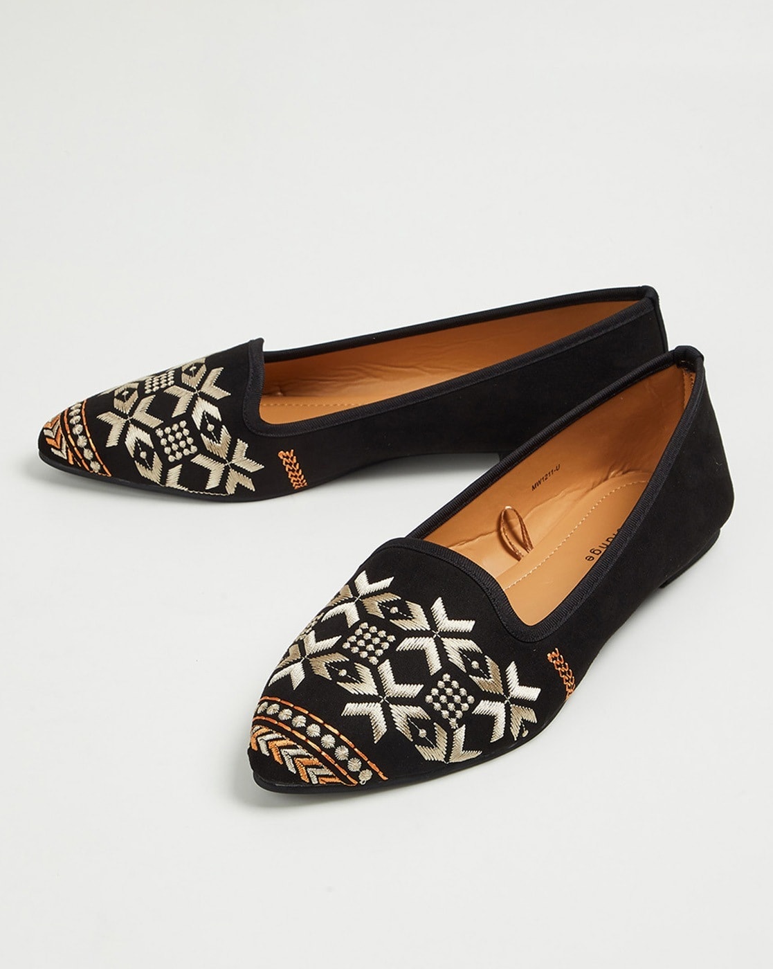 Lucky Brand Women's Ameena Synthetic Lining Flat Shoe