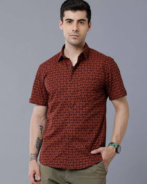 Men Animal Print Slim Fit Shirt with Patch Pocket