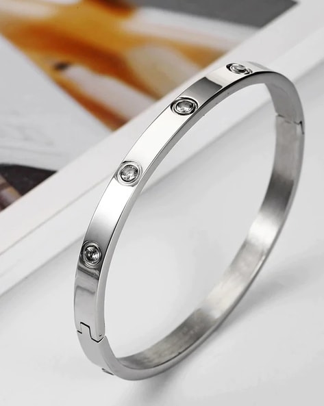 Cartier Love Bracelet in 18k White Gold – LuxuryPromise