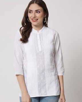 White short kurtis deals for jeans