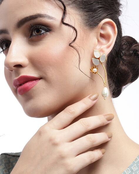 Leaf-Shaped Gold Earring Design for Females and Ladies | PC Chandra  Jewellers