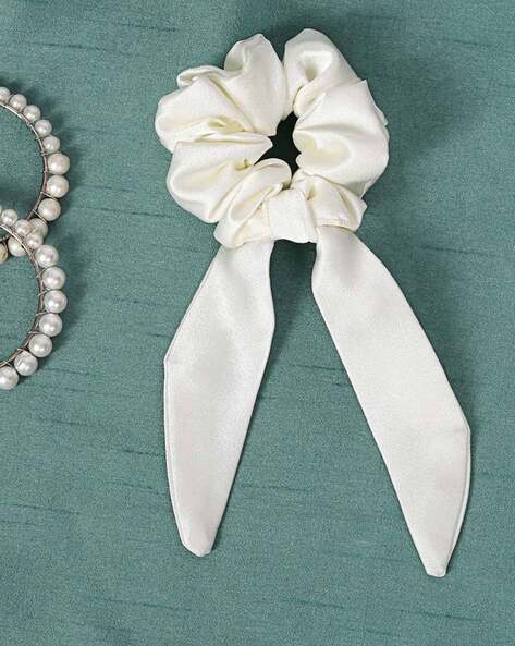 Buy White Hair Accessories for Women by Mueras Online