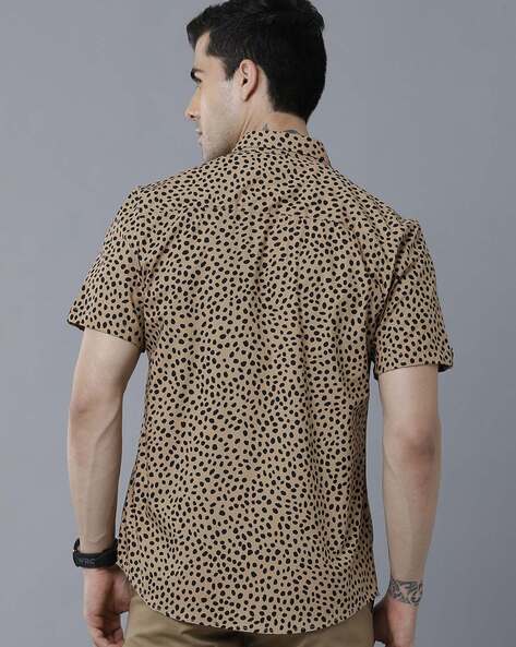 Men Animal Print Slim Fit Shirt with Patch Pocket