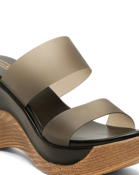 Me too cheap nita wedge sandal