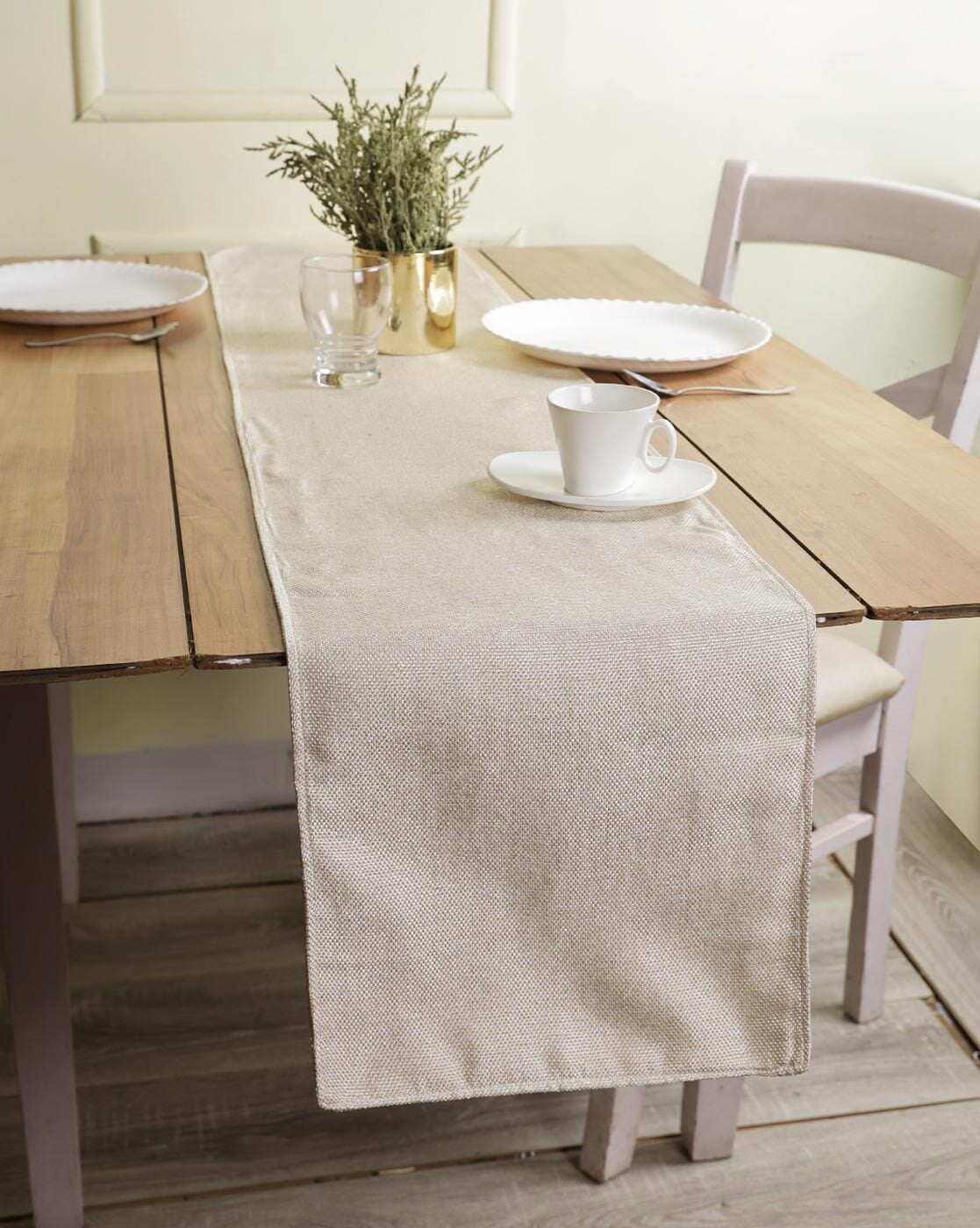 Cream linen deals table runner