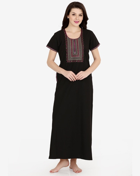 Sand Dune Embellished Round-Neck Nightie