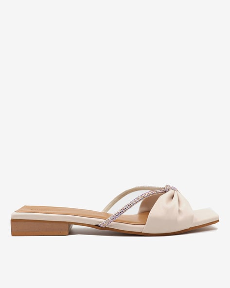 Buy Beige Flat Sandals for Women by CROCS Online | Ajio.com