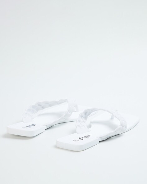 White line flip on sale flops