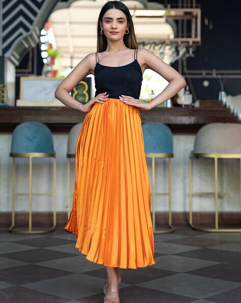 Orange shop skirts online