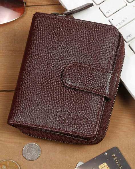 5 Types of Men's Leather Wallets | Buffalo Jackson