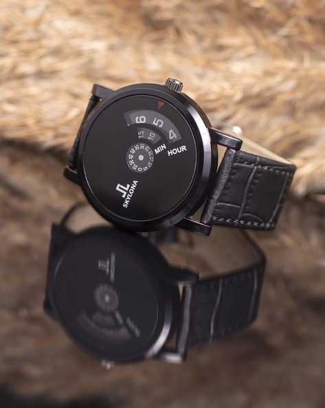 Dazon Analogue Unique Arrow Silicon Analog Men's Watch With Bracelate