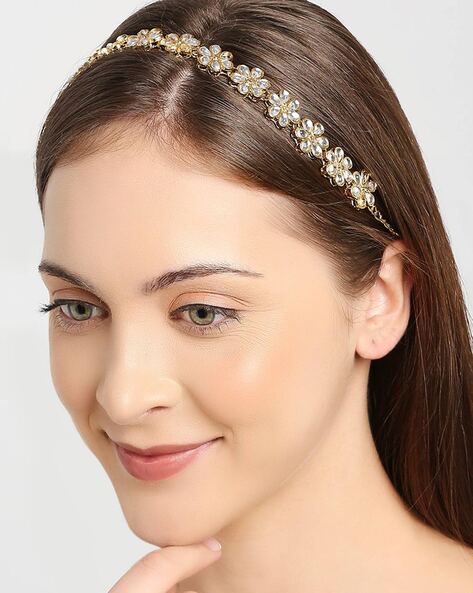 Karatcart Floral Shaped Kundan Studded Gold Plated Hairband for Women Buy  Karatcart Floral Shaped Kundan Studded Gold Plated Hairband for Women  Online at Best Price in India  Nykaa