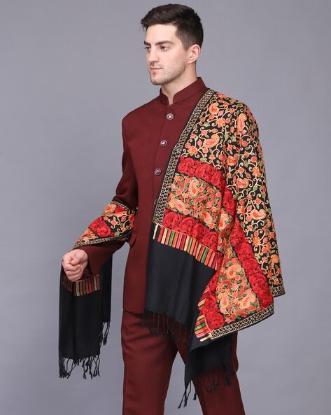 Buy Black Shawls & Wraps for Men by Weavers Villa Online