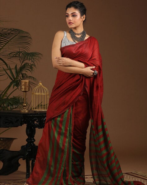 12 Amazing Saree Draping Styles To Look Slim - KALKI Fashion Blog