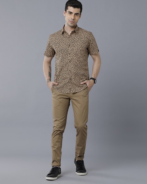 Men Animal Print Slim Fit Shirt with Patch Pocket