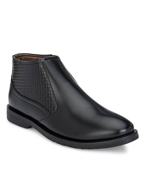 JOHN KARSUN Plain-Toe Flat Boots