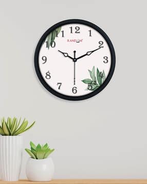random Round Shape Plastic Wall Clock-picture-23