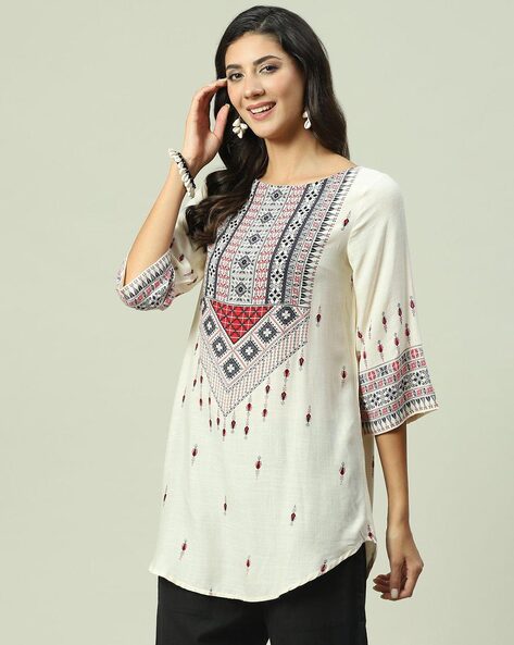 Boat neck white clearance kurti