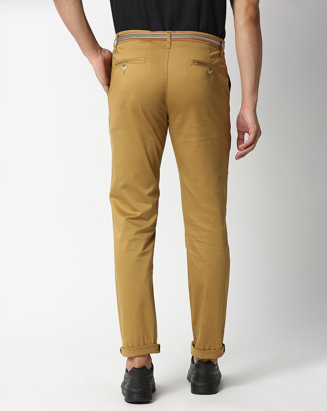 Light Brown Pleated Braddon Trousers in Pure Cotton | SUITSUPPLY Malaysia
