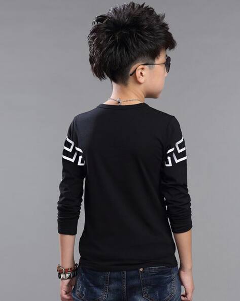 Buy Black Tshirts for Boys by LEWEL Online