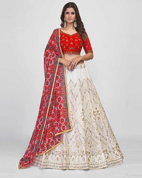 Shop Maroon & Rose Dust Off-White Embroidered Lehenga Set by LATHA PUTTANNA  at House of Designers – HOUSE OF DESIGNERS