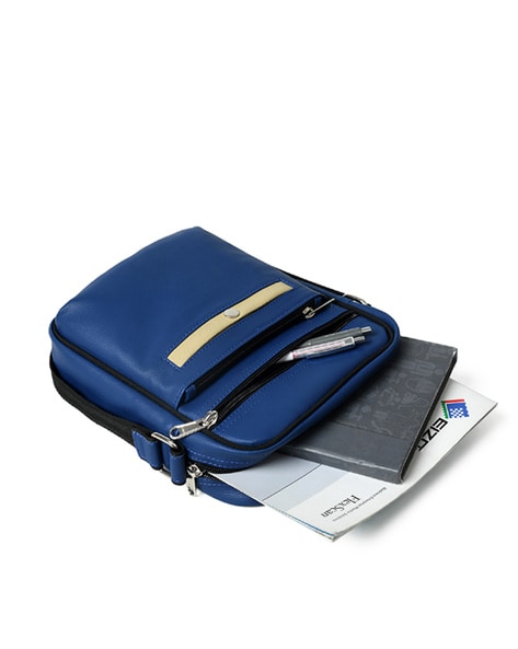 Buy SAMSONITE Grey Mens 1 Fold Zipper Closure Travel Wallet | Shoppers Stop