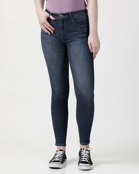 Wrangler Blue Washed Low Rise Skinny Jeans for women price in India on 1st November 2024 PriceHunt