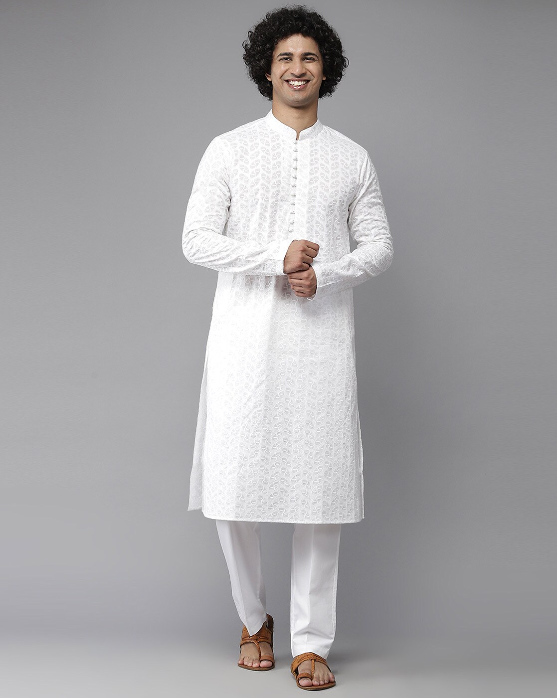 White kurta pajama discount for men design