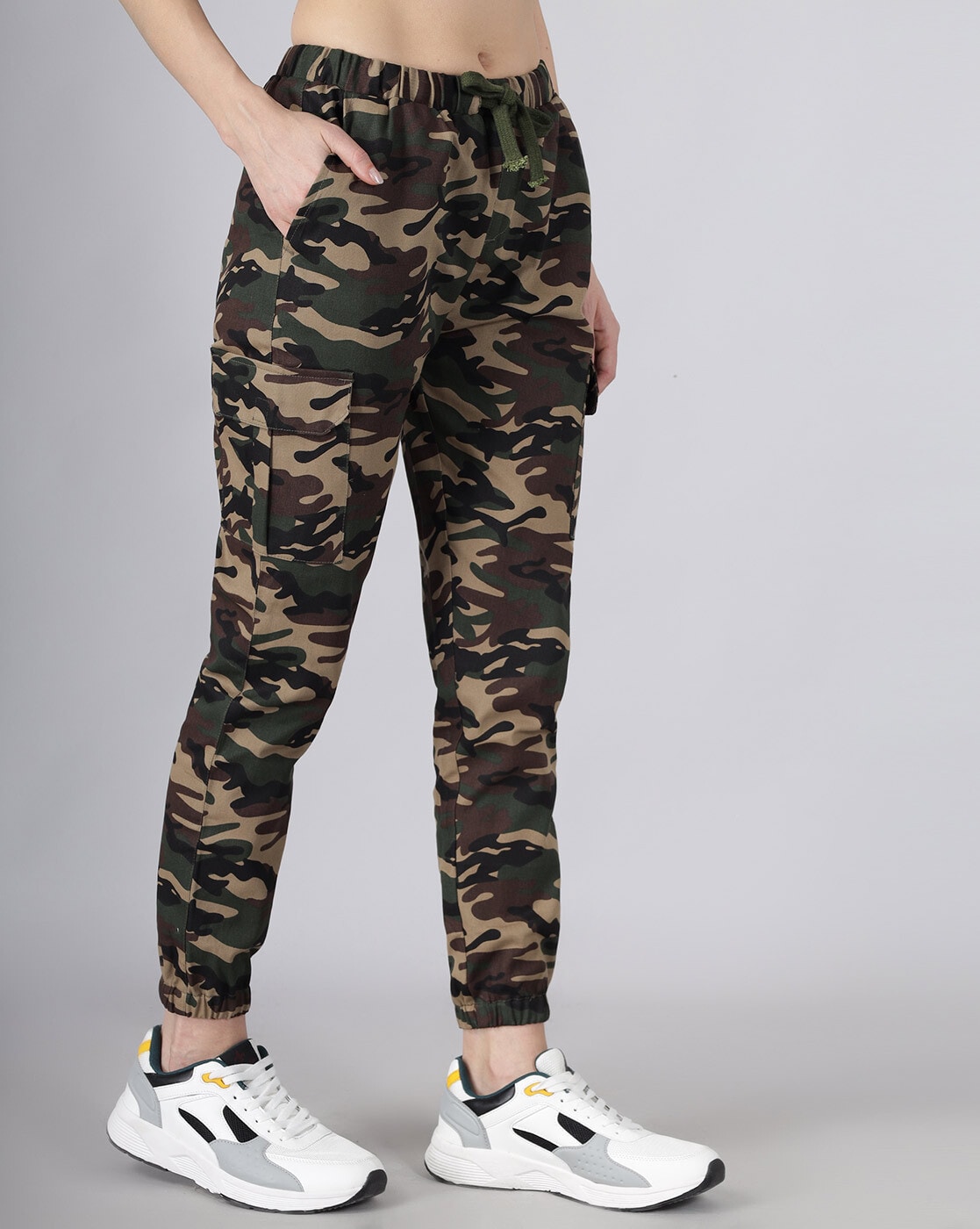 Buy Tinted Men Olive Green Camouflage Print Slim Fit Joggers - Track Pants  for Men 7742070 | Myntra