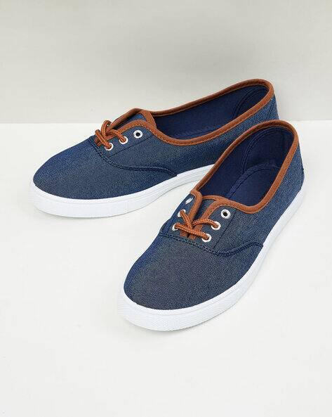 Lace-Up Canvas Shoes