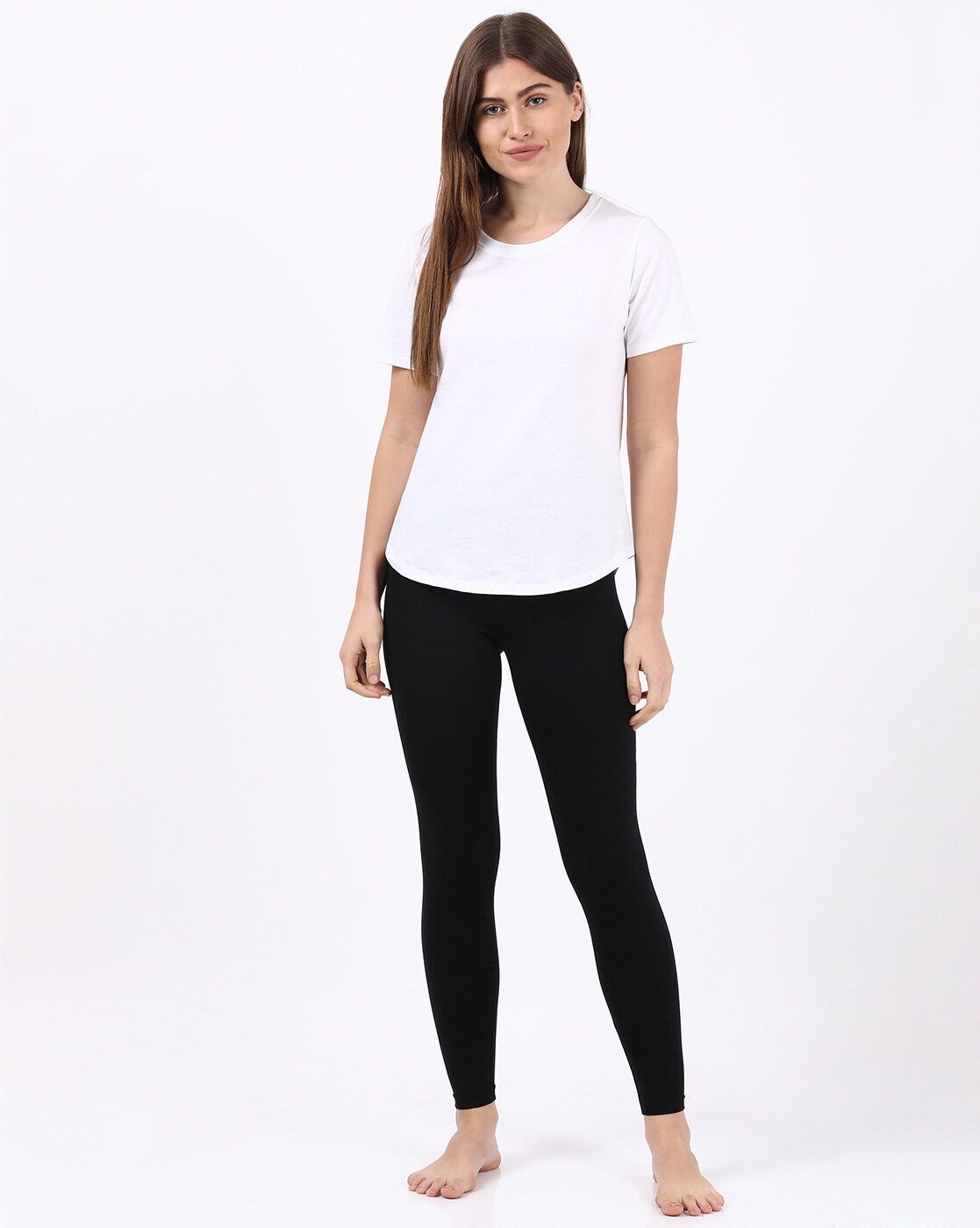 Buy Jockey Easy Movement Leggings - Black at Rs.1799 online | Activewear  online