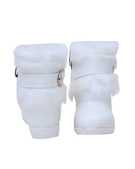 All white fur best sale uggs