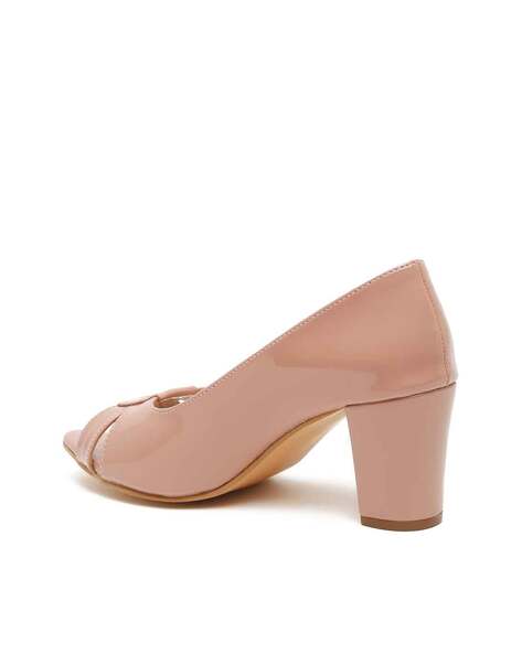 Block heel best sale closed toe shoes